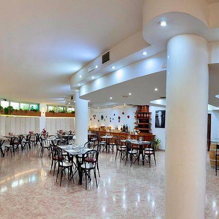 Hotel Sica Montecorvino Rovella Zewnętrze zdjęcie