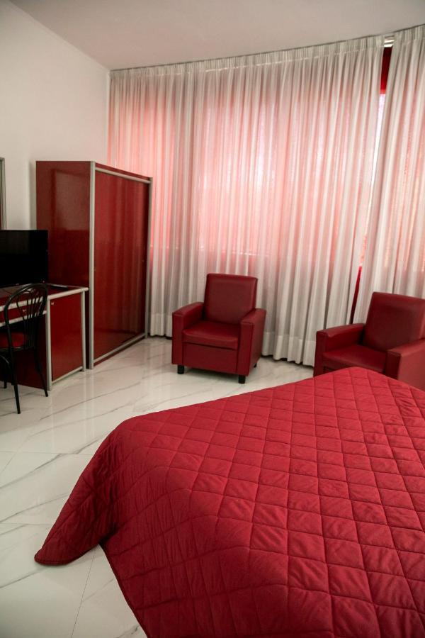 Hotel Sica Montecorvino Rovella Zewnętrze zdjęcie