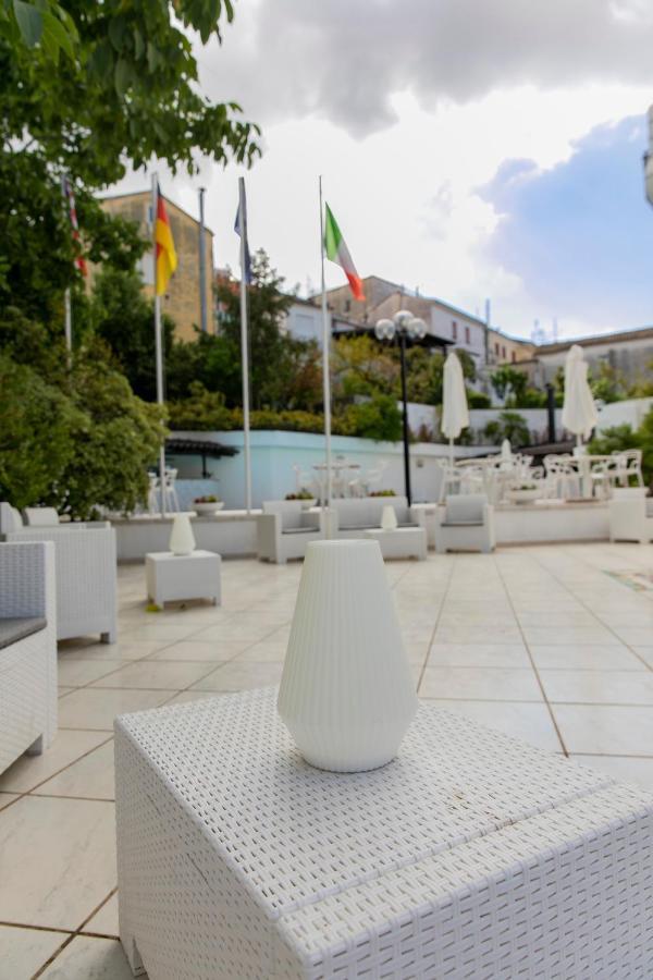Hotel Sica Montecorvino Rovella Zewnętrze zdjęcie