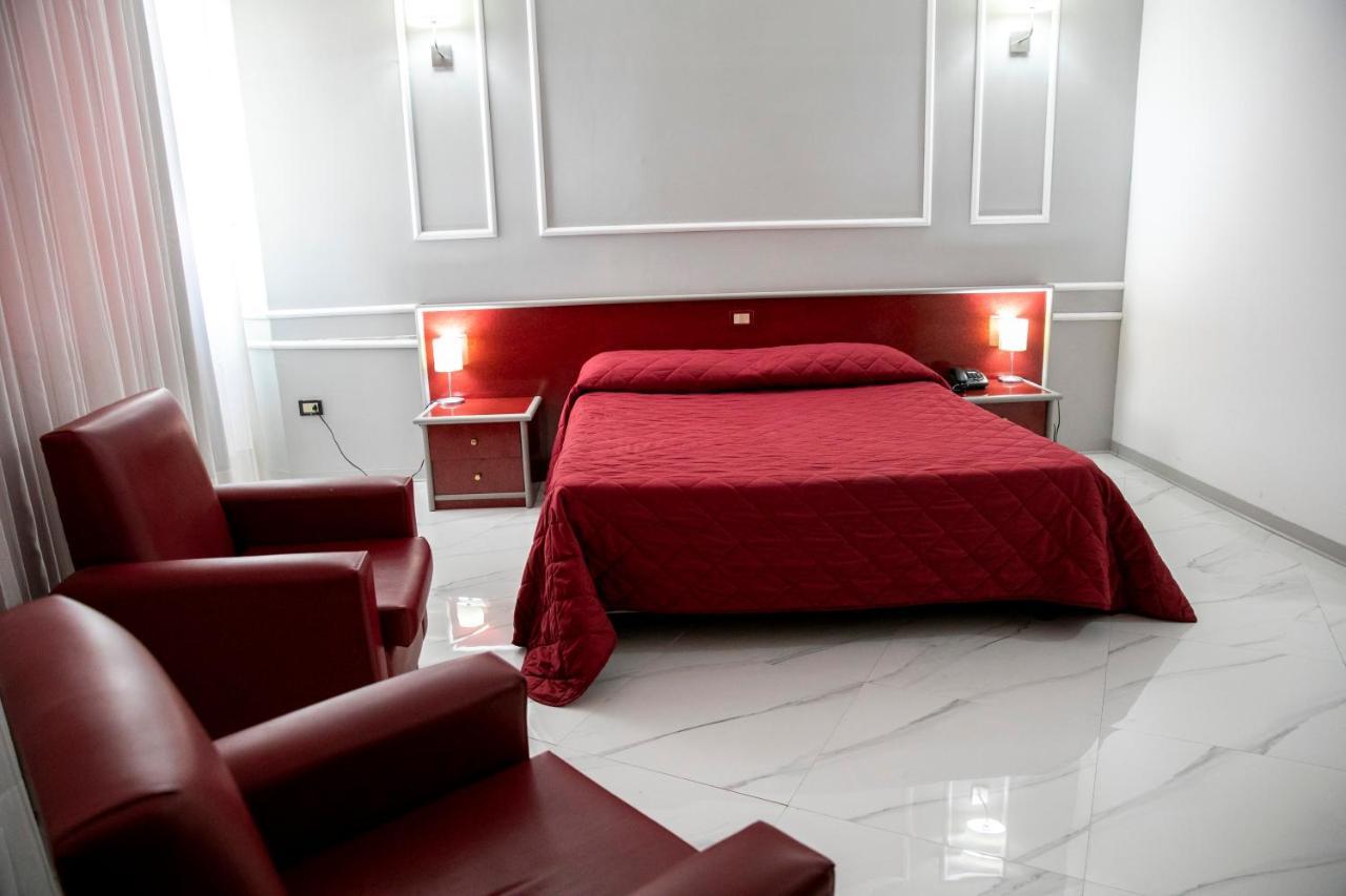 Hotel Sica Montecorvino Rovella Zewnętrze zdjęcie