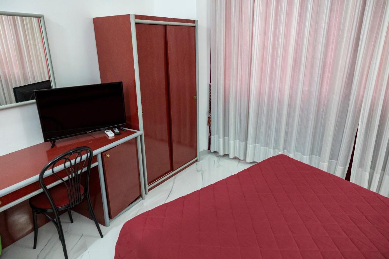 Hotel Sica Montecorvino Rovella Zewnętrze zdjęcie