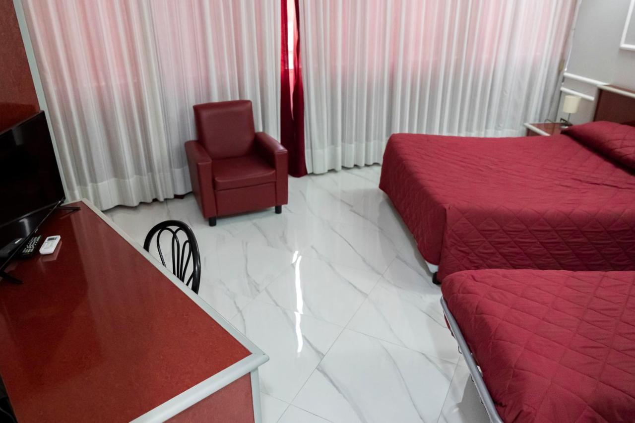 Hotel Sica Montecorvino Rovella Zewnętrze zdjęcie