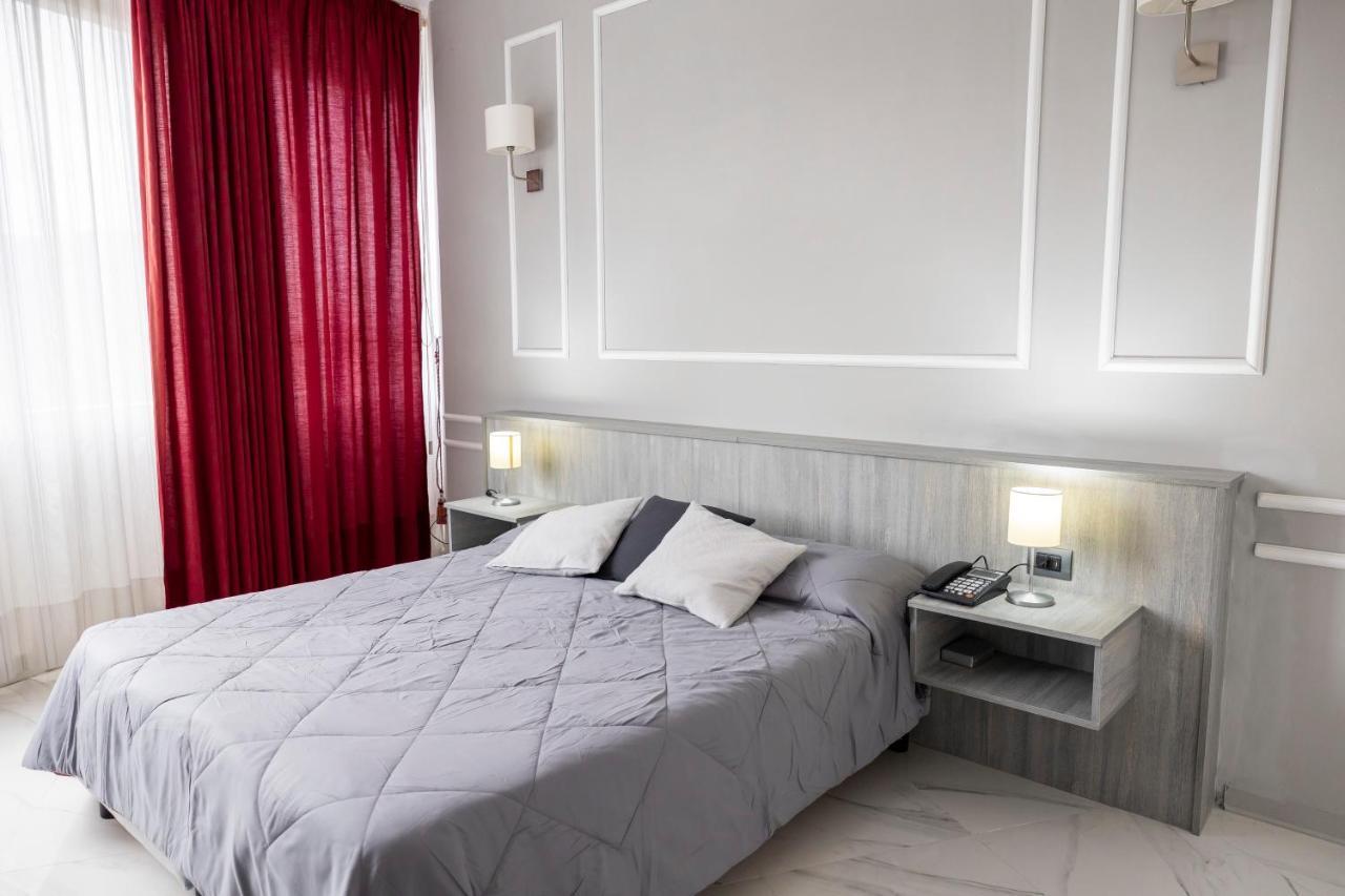 Hotel Sica Montecorvino Rovella Zewnętrze zdjęcie
