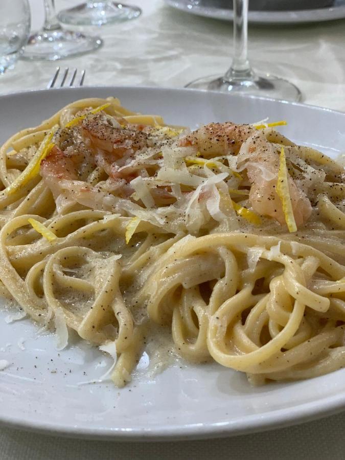 Hotel Sica Montecorvino Rovella Zewnętrze zdjęcie